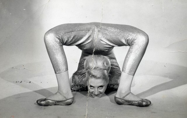 BRENDA CONTORTIONIST. Photo Credit: National Fairground Archive, University of Sheffield Library